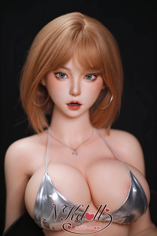 巨乳ラブドール 青鸟