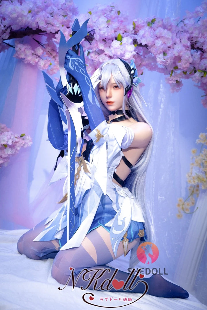 SHE 167cm 顾小雨 1号メイク_4