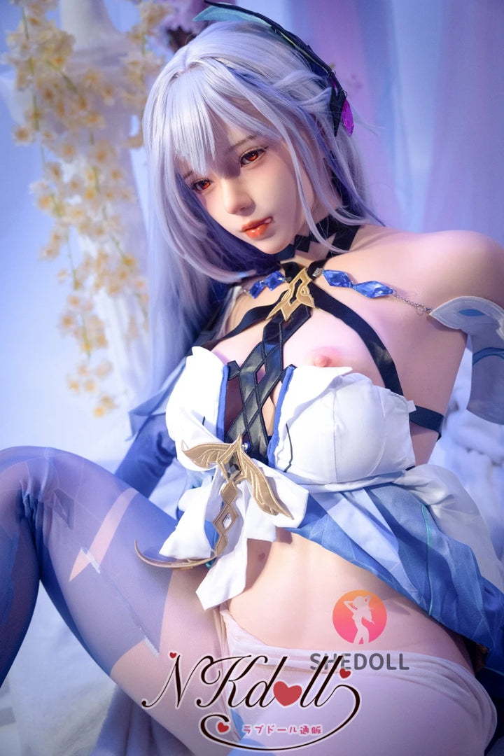 SHE 167cm 顾小雨 1号メイク_2