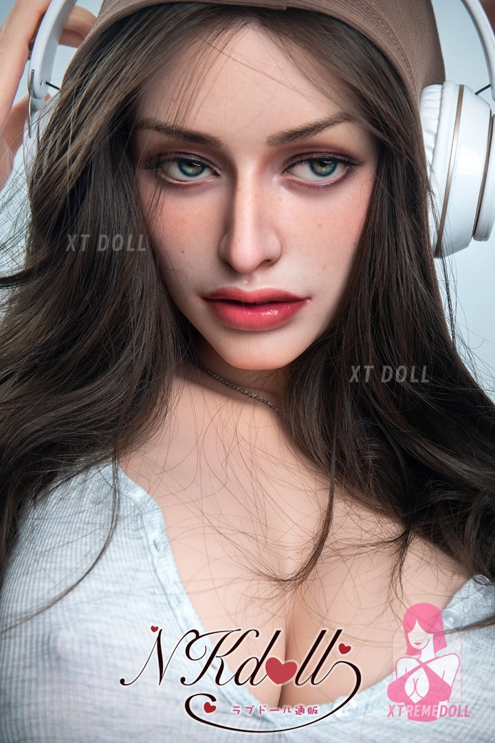 XT DOLL ラブドール 外人 Everleigh