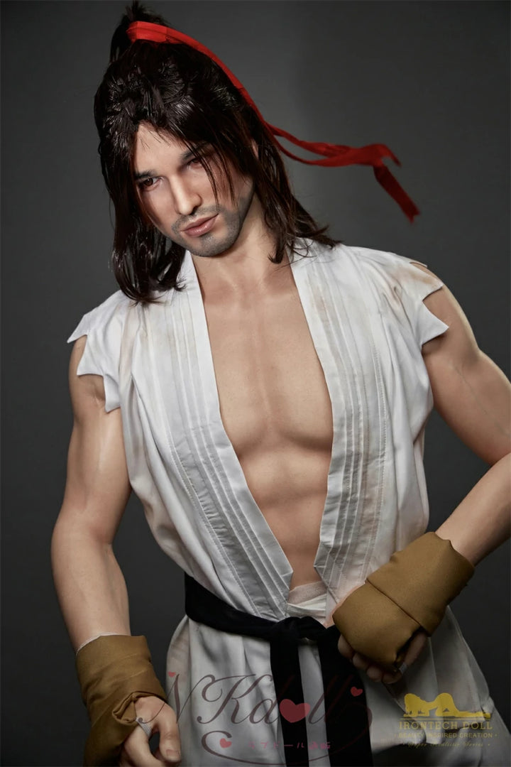 筋肉質 シリコン 人形 kevin